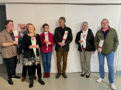 Beaune - Quand les enfants sont invités à offrir des fleurs pour briser l’isolement des aînés
