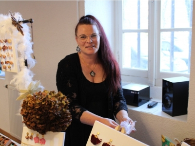 Beaune – Des bijoux qui racontent la nature : l’univers poétique de Sandrine Diaz