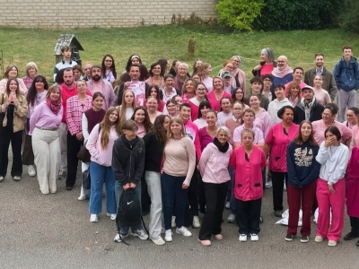 Beaune – Au lycée Jules-Étienne Marey, élèves et personnels voient la vie en rose pour sensibiliser au cancer du sein