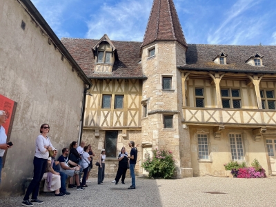 JEP à Beaune - Un week-end animé au Musée du Vin : vitraux, créations et spectacles au rendez-vous