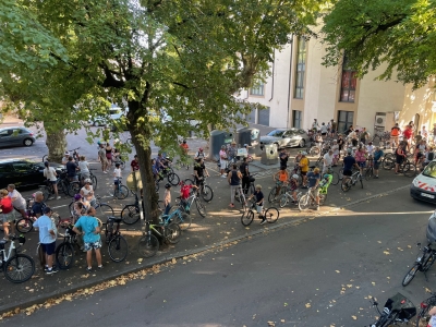 Beaune – Le dernier Roul’Boul de l’année se met aux couleurs d’Octobre Rose