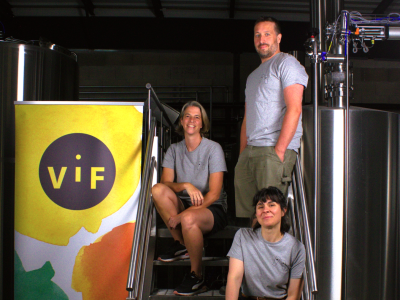 Économie - La microbrasserie VIF signe son retour en inaugurant sa nouvelle salle de brassage à Beaune