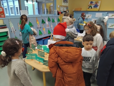 Beaune - Une exposition de Noël pleine de magie à l’école Bretonnière