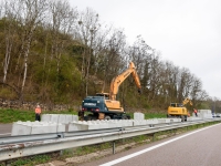 Travaux de sécurisation de la falaise le long de la Côte-d'Orienne (A38) sur la commune de Créancey