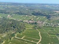 Pommard, Meursault, Chassagne-Montrachet... des villages célèbres de Bourgogne mais qui se dépeuplent, les chiffres sont vertigineux