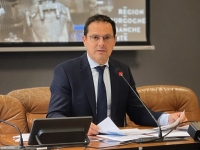 Bourgogne-Franche-Comté – Budget sous pression, formations sacrifiées, petites lignes menacées : Jérôme Durain face aux arbitrages