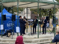 Festival Belen de Beaune – Prestation classique sur le marché du Quatuor Morphing, ces virtuoses du saxo aux coloris instrumentaux inusités
