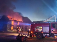 Salives - Important incendie en cours : deux corps de ferme en flammes, une victime à déplorer