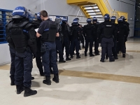 Opération "fouille XXL" au centre pénitentiaire de Varennes le Grand - 7 téléphones... cannabis, cocaïne et autres accessoires numériques sur 30 cellules contrôlées