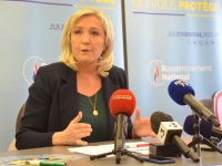 Marine Le Pen prête réclame une nouvelle dissolution et se dit prête "à "sacrifier tous les mandats de la Terre" pour obtenir "l'alternance"