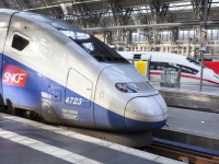 Grève à la SNCF : un TGV sur trois et un Intercités sur deux annulés mercredi, le trafic régional "fortement perturbé"