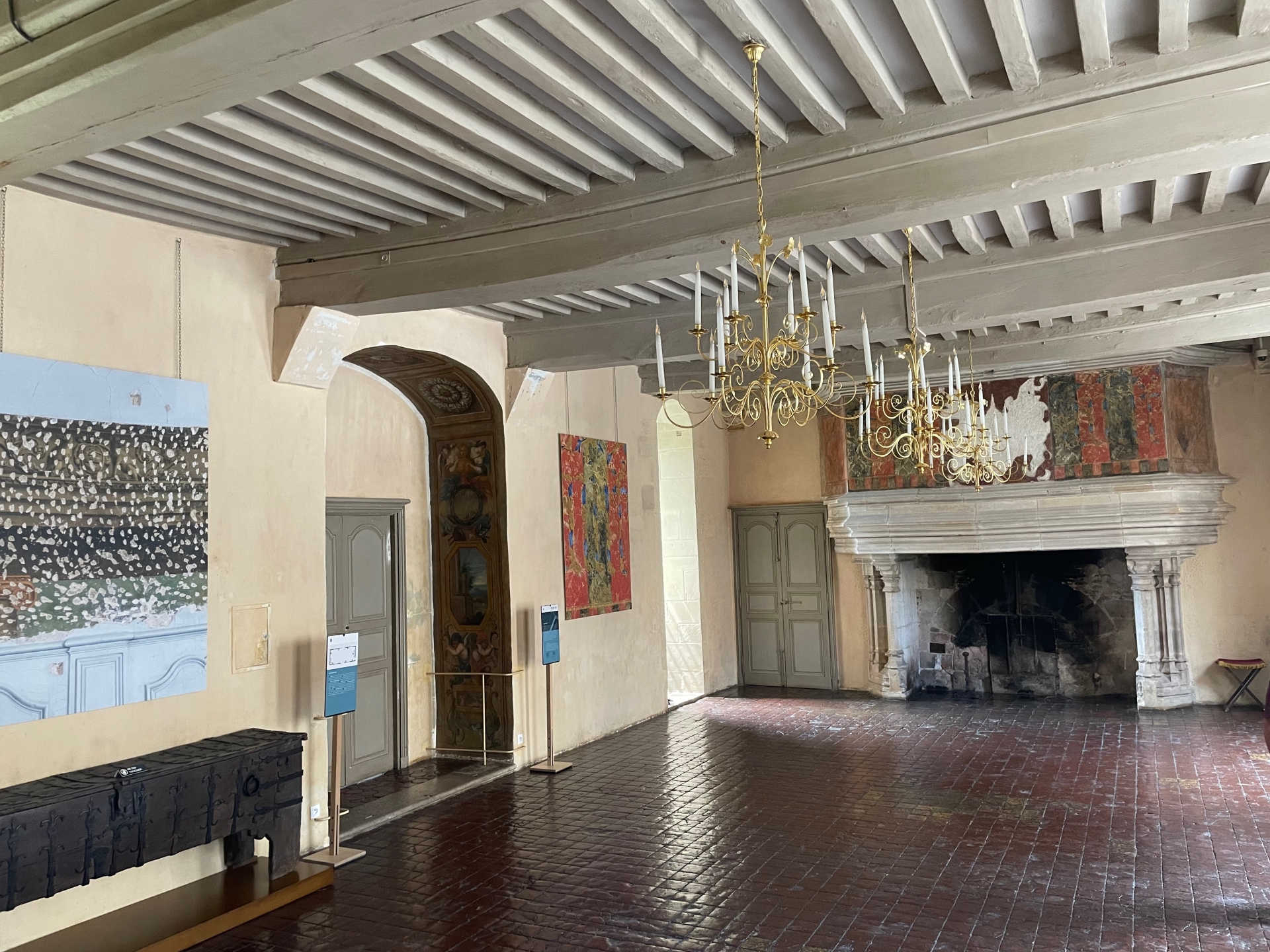 900 Ans D histoire Pour Le Ch teau De Ch teauneuf en Auxois Toute L 