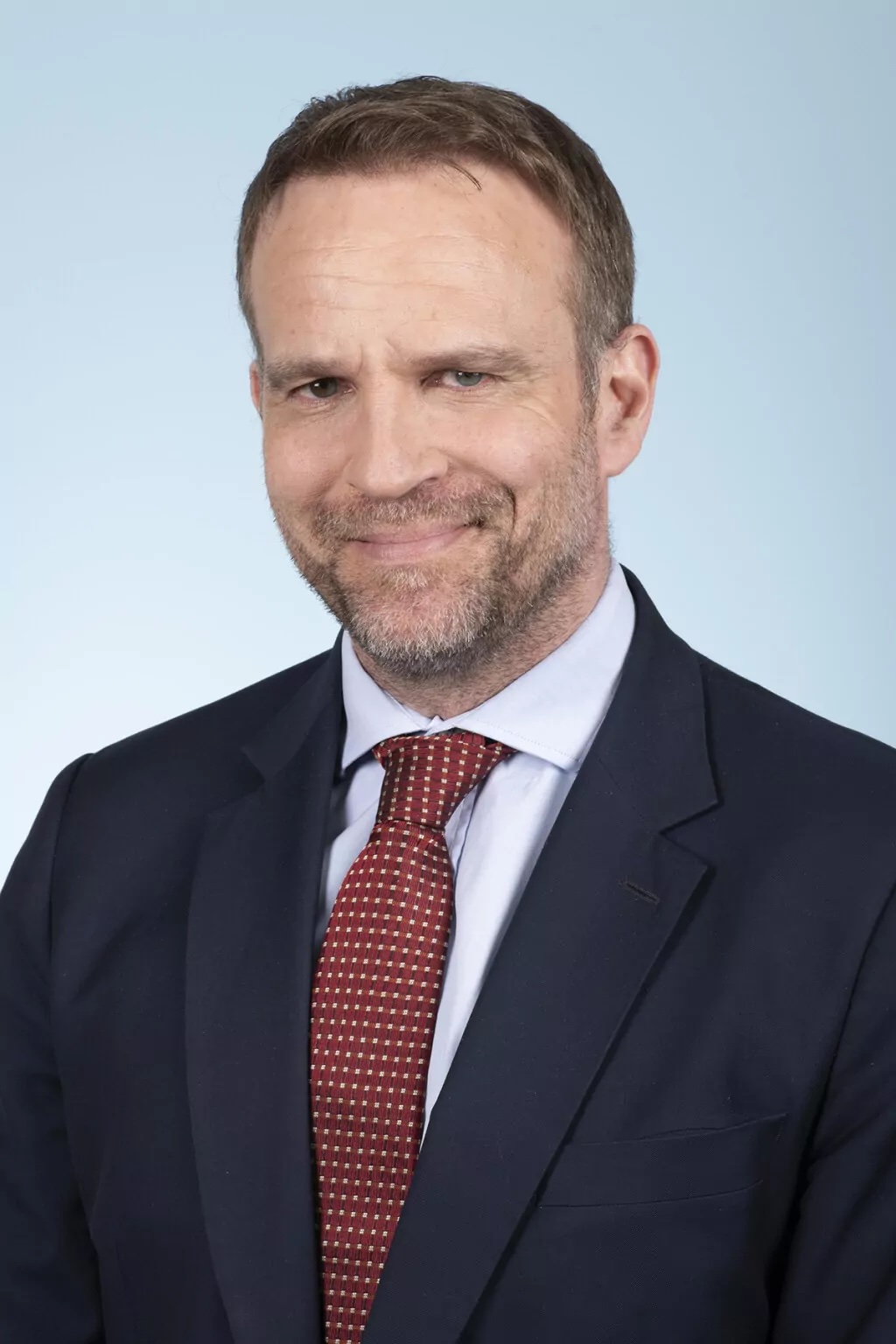 Marc Ferracci en déplacement à Montbard le lundi 13 janvier pour ...