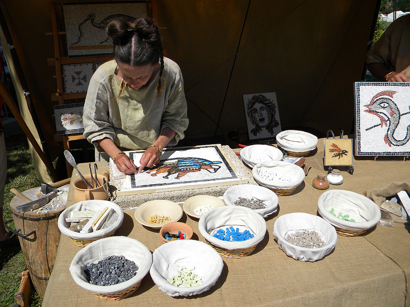 &copy; Christel Savarese