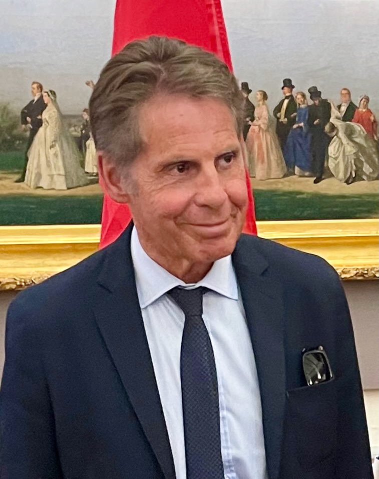 ATTAQUE DU COMMISSARIAT DE POLICE DE BEAUNE Alain Suguenot, maire, en