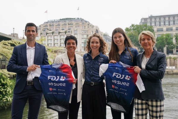 SUEZ devient, aux côtés de FDJ, co-sponsor principal de la meilleure équipe de cyclisme féminin française : FDJ-SUEZ-Futuroscope