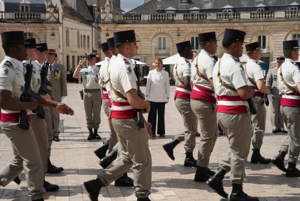 Dijon devient officiellement marraine du 511e régiment du train d’Auxonne