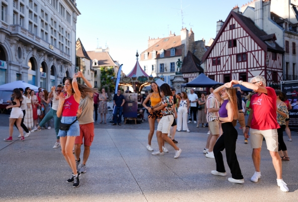 Cet été, Dijon vibre pour toutes les musiques : une saison musicale et festive pour toutes et tous