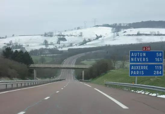 Sécurisation d’un virage sur la Côte-d’Orienne : le Département investit pour la sécurité des usagers