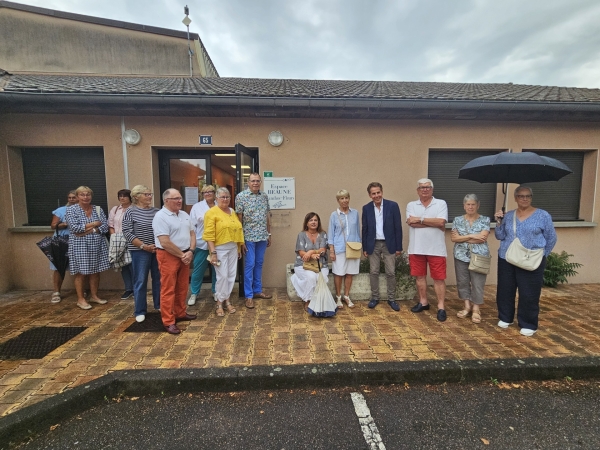 Beaune - Espace Blanches-Fleurs : la cuisine pédagogique dévoile sa plaque, hommage à un bâtisseur, Philippe Kopp