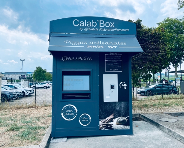 À Beaune, le Calabria Ristorante installe ses pizzas 24h/24