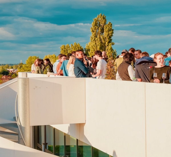 Beaune - La Cité des Climats et vins de Bourgogne célèbre les vendanges sur son rooftop le 5 septembre