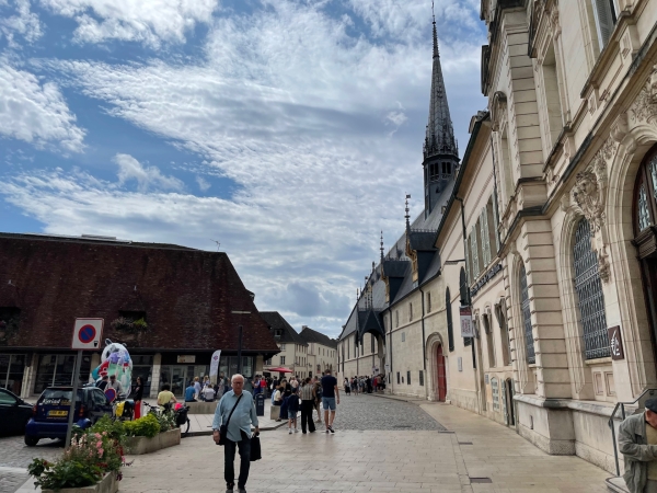 Beaune domine le classement des meilleures villes de Côte-d’Or en 2024