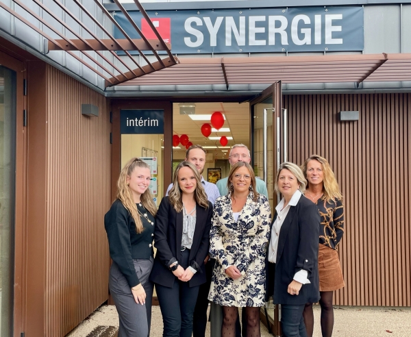 Beaune – L’agence d’intérim Synergie inaugure ses nouveaux locaux et agrandit son équipe