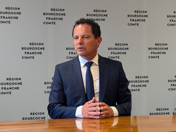 Formation des agents territoriaux - Jérôme Durain alerte sur une ponction « injuste et dangereuse »