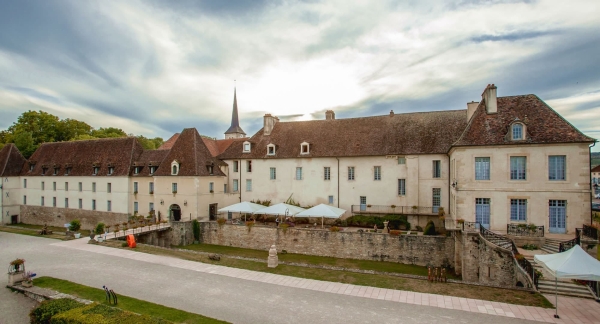 Côte-d'Or : une pétition lancée pour sauver le nom du Château de Gilly-lès-Cîteaux