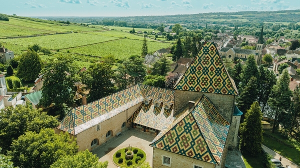 Santenay - Vins & Butin Ducal : une dégustation franco-belge au Château Philippe le Hardi