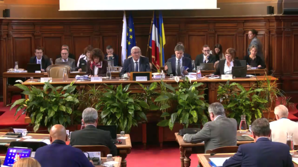 Conseil départemental - François Sauvadet alerte sur la “situation inédite” du pays et appelle à la responsabilité collective