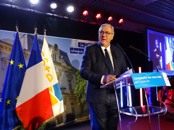 Côte-d'Or - François Sauvadet présente des vœux solidaires