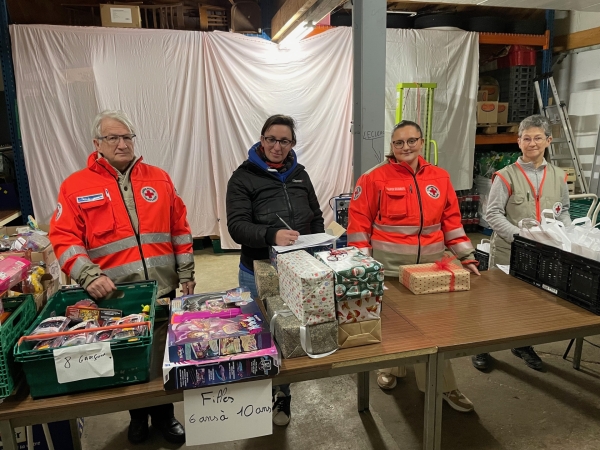 Solidarité hivernale - La Croix-Rouge de Beaune étend la magie de Noël