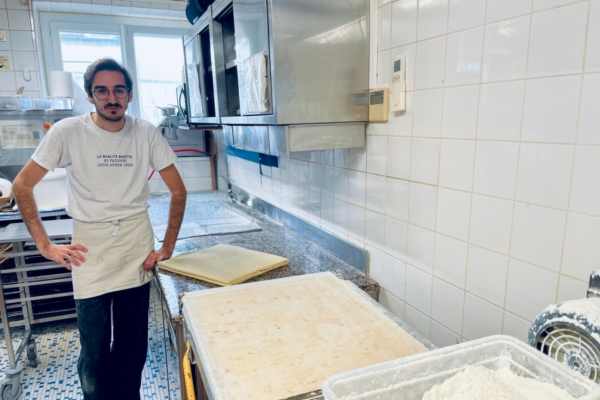 Louis Vaillard, jeune pâtissier à Meursault, en lice pour le Master du Millefeuille à Deauville