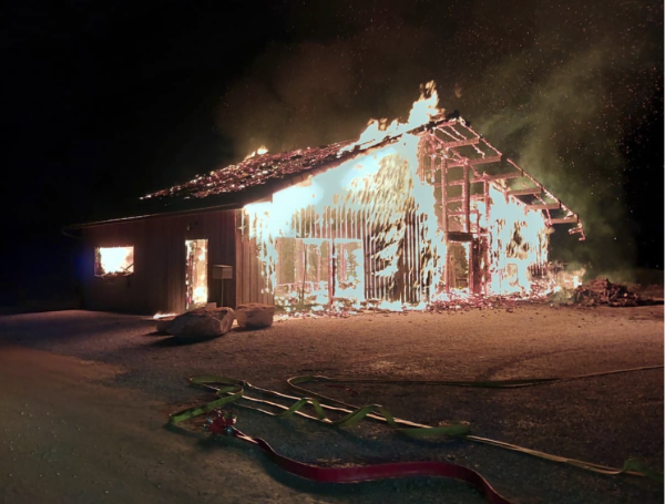 Côte-d’Or - Incendie spectaculaire, une boulangerie entièrement détruite à Pasques