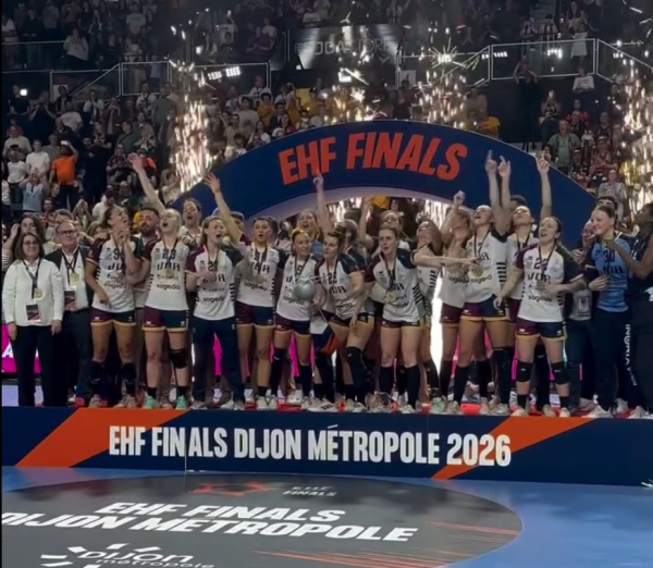 La JDA Dijon championne d’Europe - Les handballeuses dijonnaises écrivent l’histoire au Palais des Sports