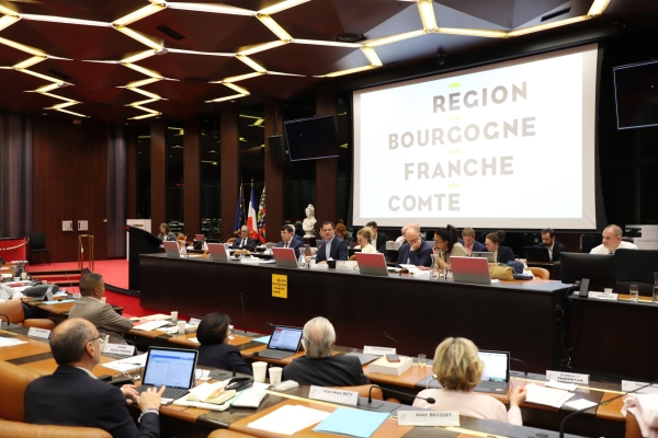 En Bourgogne-Franche-Comté, 42,6 millions d’euros votés par la Région pour soutenir l’économie, les territoires et la transition écologique