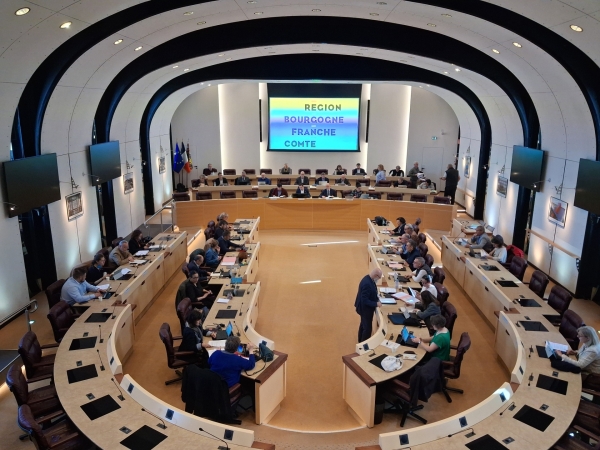 Commission permanente du 6 mars - 289,53 M€ de financements régionaux votés par les élus du Conseil régional