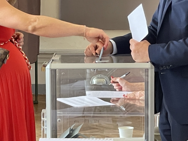 Législatives Côte-d’Or - 26,05 % de taux de participation à midi du second tour