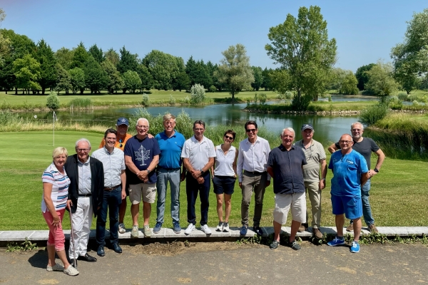 Une journée récréative pour les élus au golf de Levernois