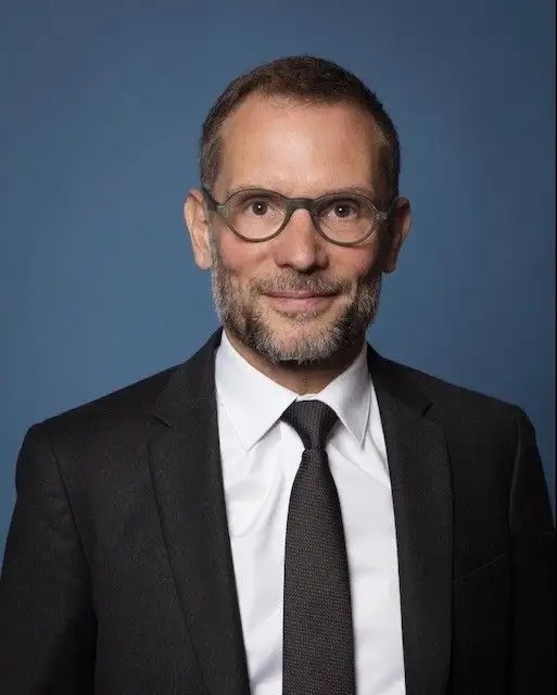 Julien Steimer en visite officielle le vendredi 12 juin à Dijon pour promouvoir la diplomatie française