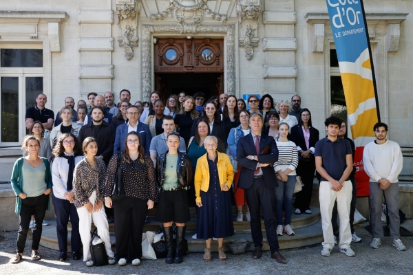 Côte-d'Or - 22 nouveaux contrats d’apprentissage pour la rentrée 2026 : le Département s’engage pour la formation des jeunes !
