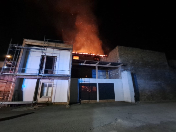 Châtillon-sur-Seine - Une maison détruite, aucun blessé suite à un incendie