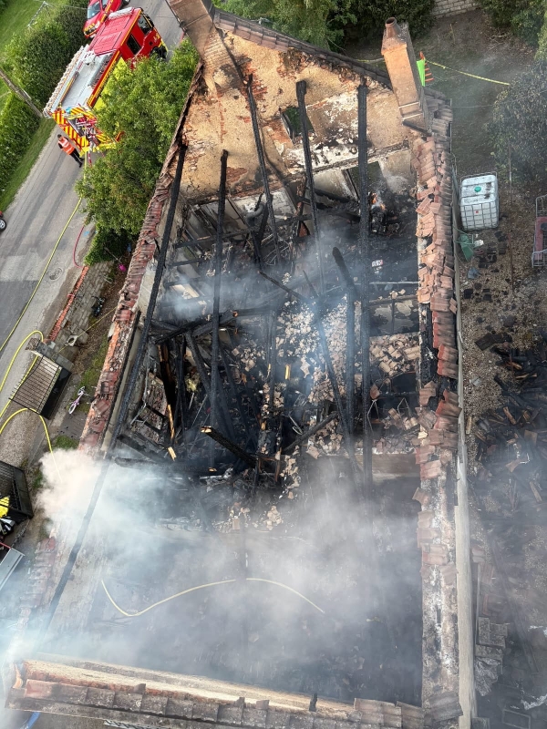 Trouhans - Une maison de 140 m² ravagée par les flammes, important dispositif de secours engagé