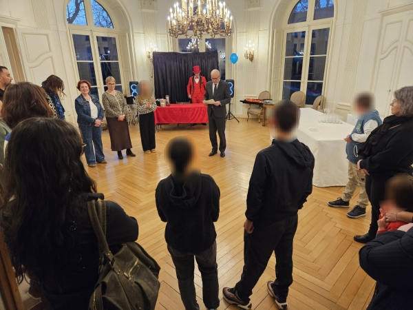Côte-d'Or - Un goûter de Noël en préfecture pour les Pupilles de l’État
