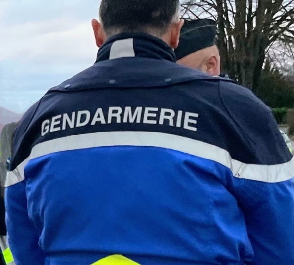 Deux jeunes scouts chutent lors d'un jeu nocturne à Arlay, la préfecture fait un contrôle et ferme le campement