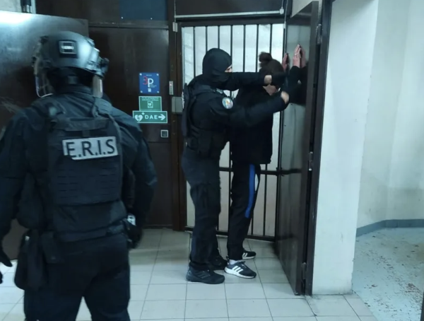 14 téléphones portables saisis sur des détenus lors d'une opération de fouilles à la Maison d'arrêt de Dijon 