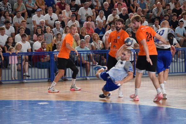 Coupe de France (1er tour) : Chalon subit la loi de Beaune (33 à 25) à l'issue d'un match surtout marqué par les nombreuses pertes de balles des joueurs de l'ASHBCC
